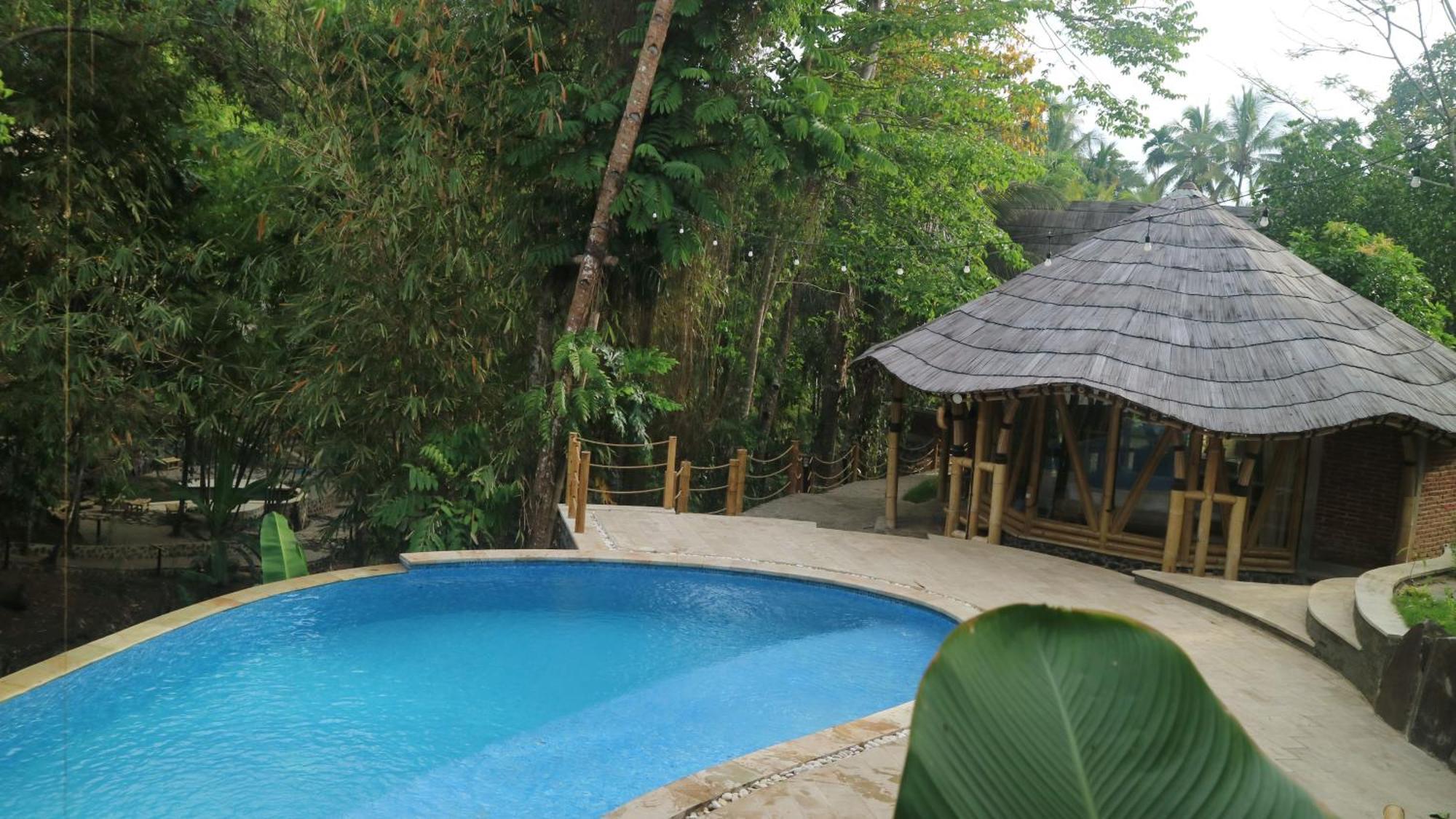 The Osing Bamboo Resort - A Liberta Collection بانيووانجى المظهر الخارجي الصورة